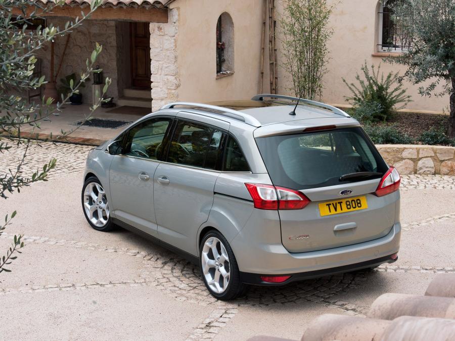  Ford Grand C-Max 2010 года  (фото 48 из 56)